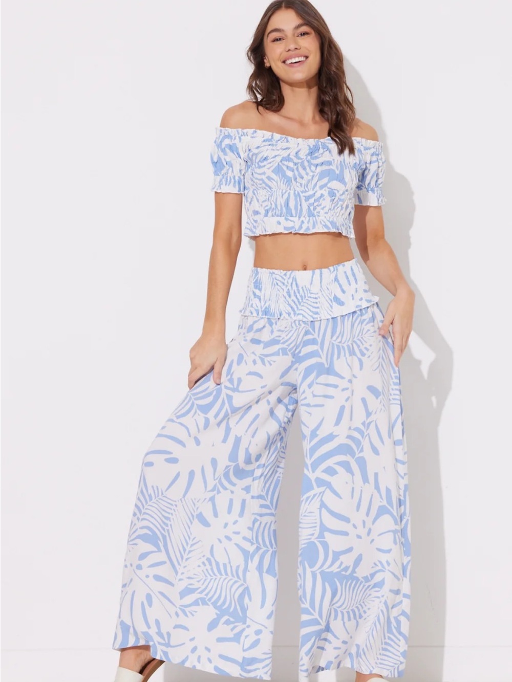 Ocean Drive Set Blue Tropical Island Flowy Pants and Smocked Top Medium